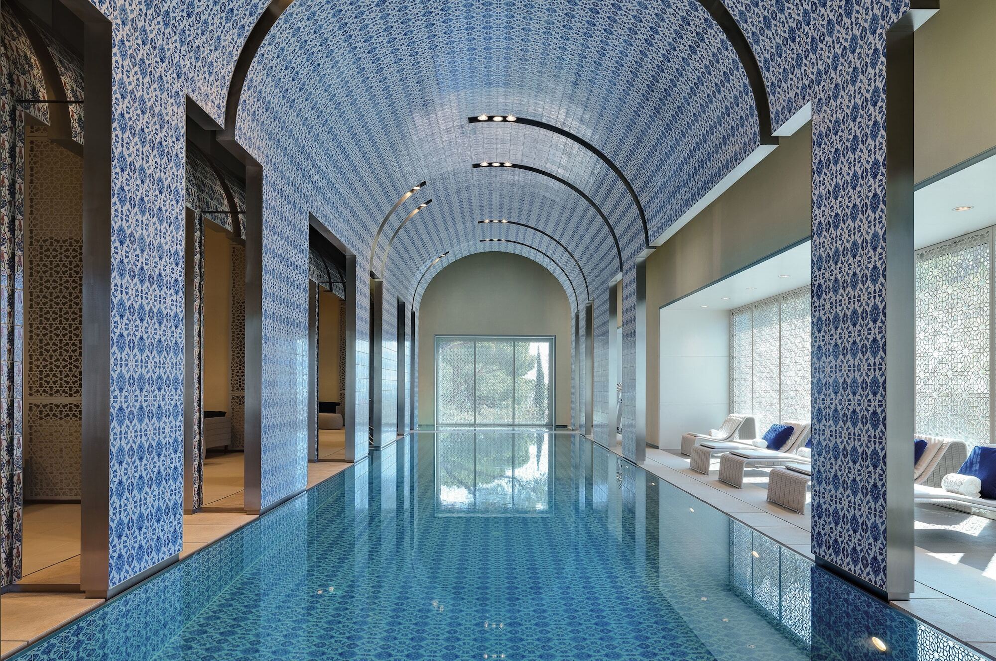 Hotel Al Bustan Beit Mery Ngoại thất bức ảnh